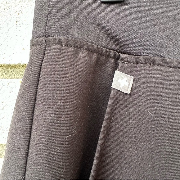 FIGS Zamora Jogger Scrub Pants Black M 6 Pockets Yoga Waistband Slim Fit - Picture 4 of 13